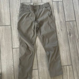 Kuhl Pants 34 waist like new. Plus free pair of pants option